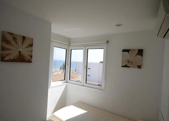 Tamarells 11 דירה